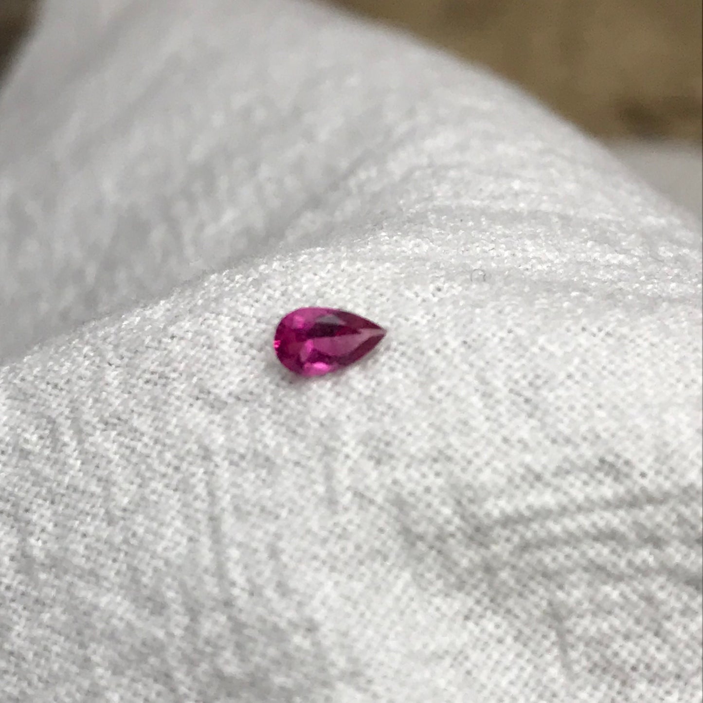 0.10 ct Red Beryl 4.4x2.6mm Pear Cut, Natural Utah Red Beryl, Faceted Bixbite, VS! Rare Gemstone 4.5x2.5mm