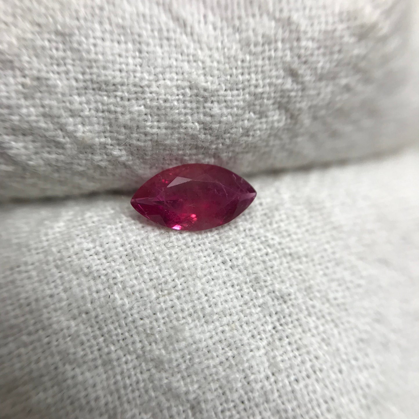 GIA Certified Red Beryl 0.38 Ct, 7.9x4.2mm Marquise Cut, Natural Wah Wah Utah Red Beryl, Faceted Bixbite, 8x4mm Marquise