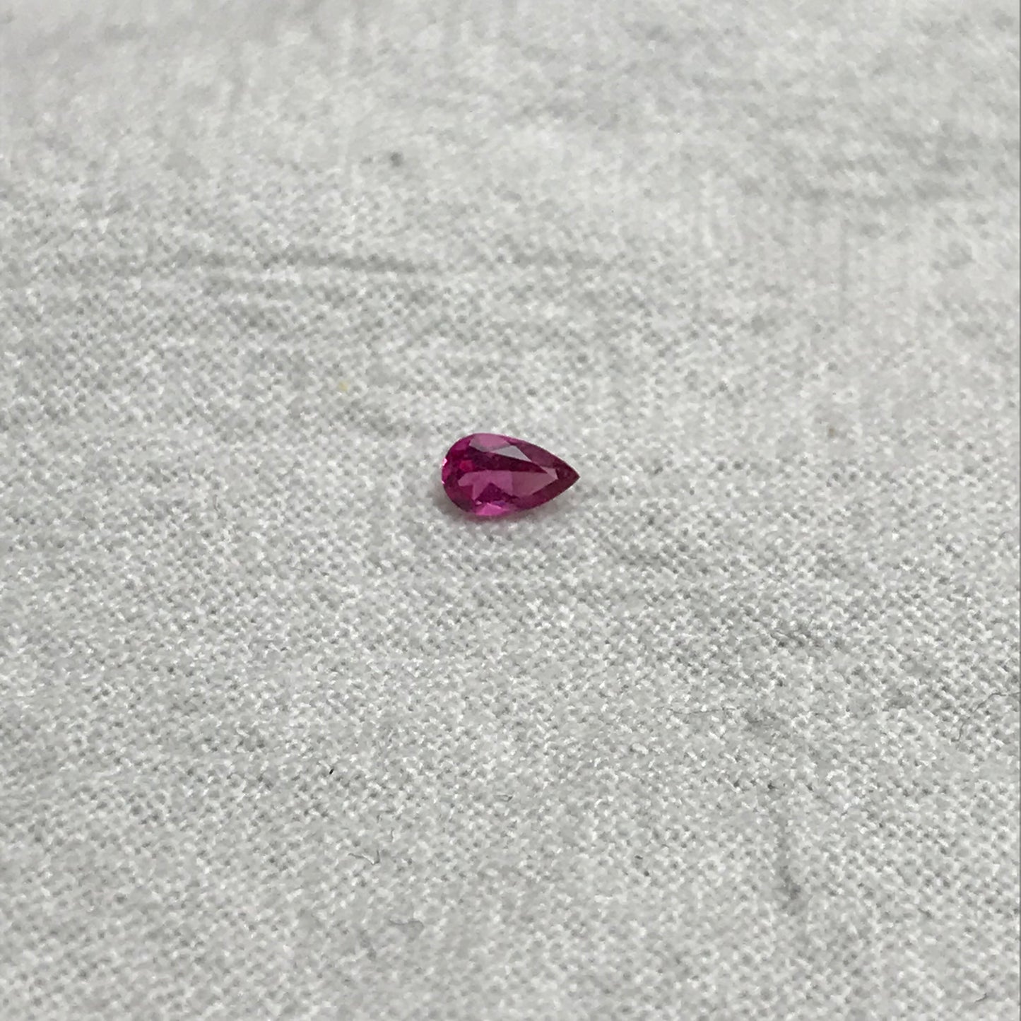 0.10 ct Red Beryl 4.4x2.6mm Pear Cut, Natural Utah Red Beryl, Faceted Bixbite, VS! Rare Gemstone 4.5x2.5mm