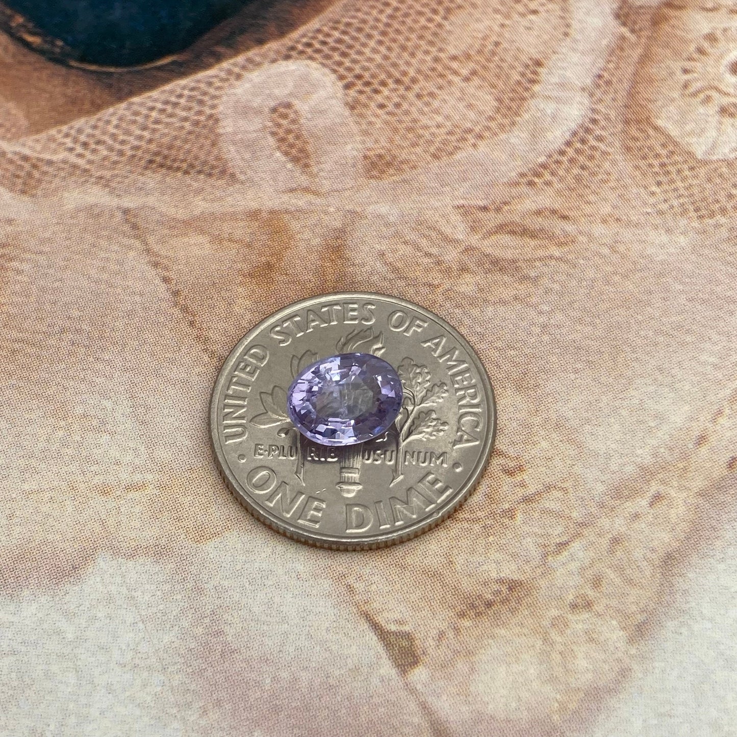 1 Ct Natural Purple Spinel 7x5.5mm Oval Cut Loose Faceted Gem Carat Loose Gemstone, Light Purple Stone, Flowing Gems