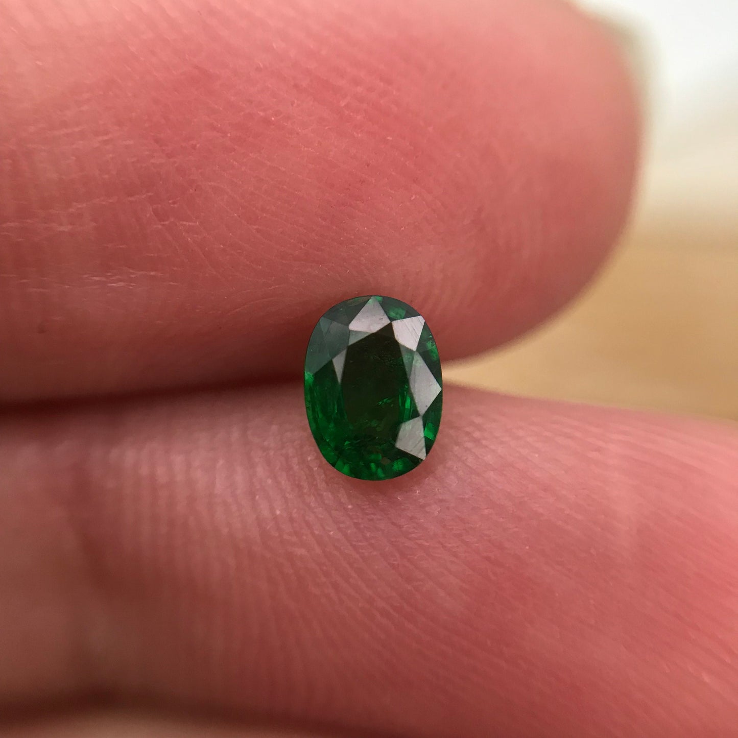 0.48 carat Natural Green Tsavorite Garnet 5.6x4.18mm Oval Cut, Faceted Loose Gemstone