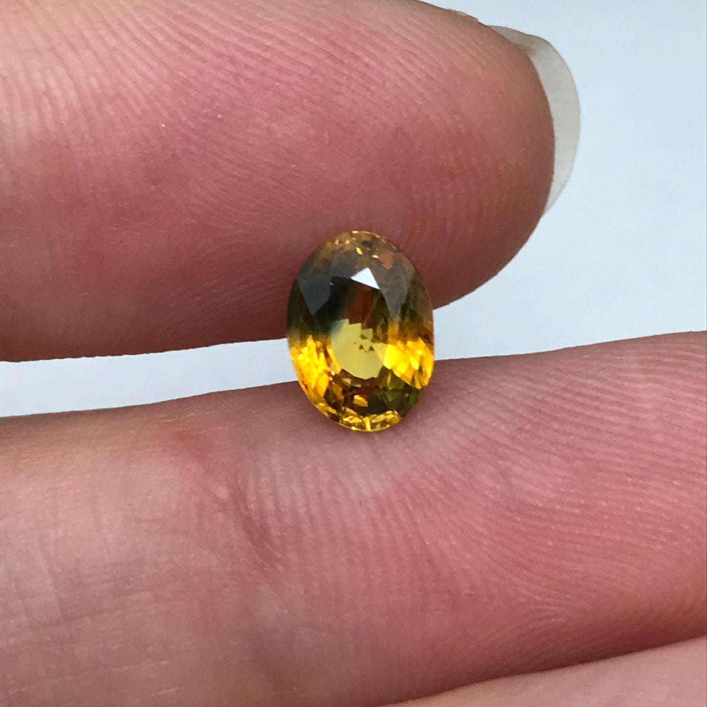 1.51 Carat Heated Yellow Orange Sapphire 7.91x5.82mm Oval Cut, Faceted Loose Gemstone, Australian Sapphire