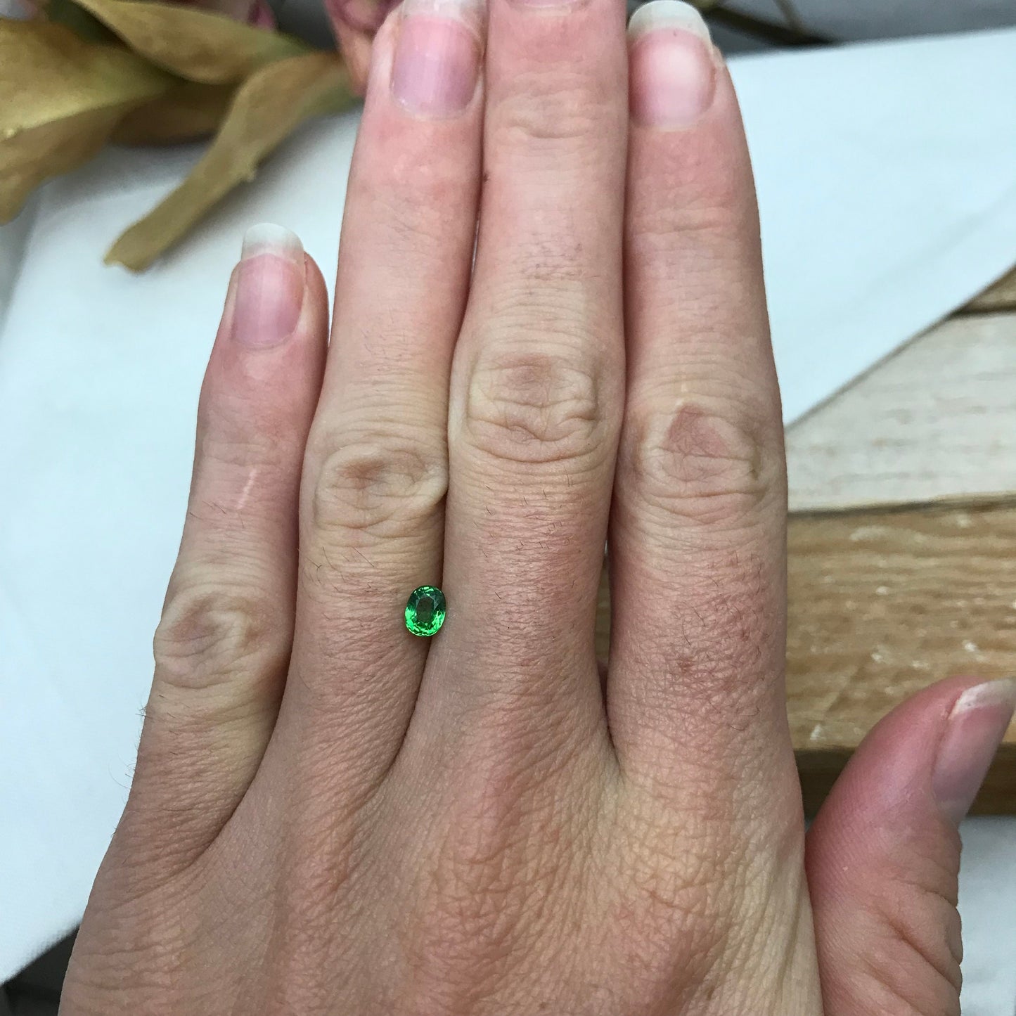 0.47 carat Natural Green Tsavorite Garnet 5.0x3.9mm Oval Cut, Faceted Loose Gemstone