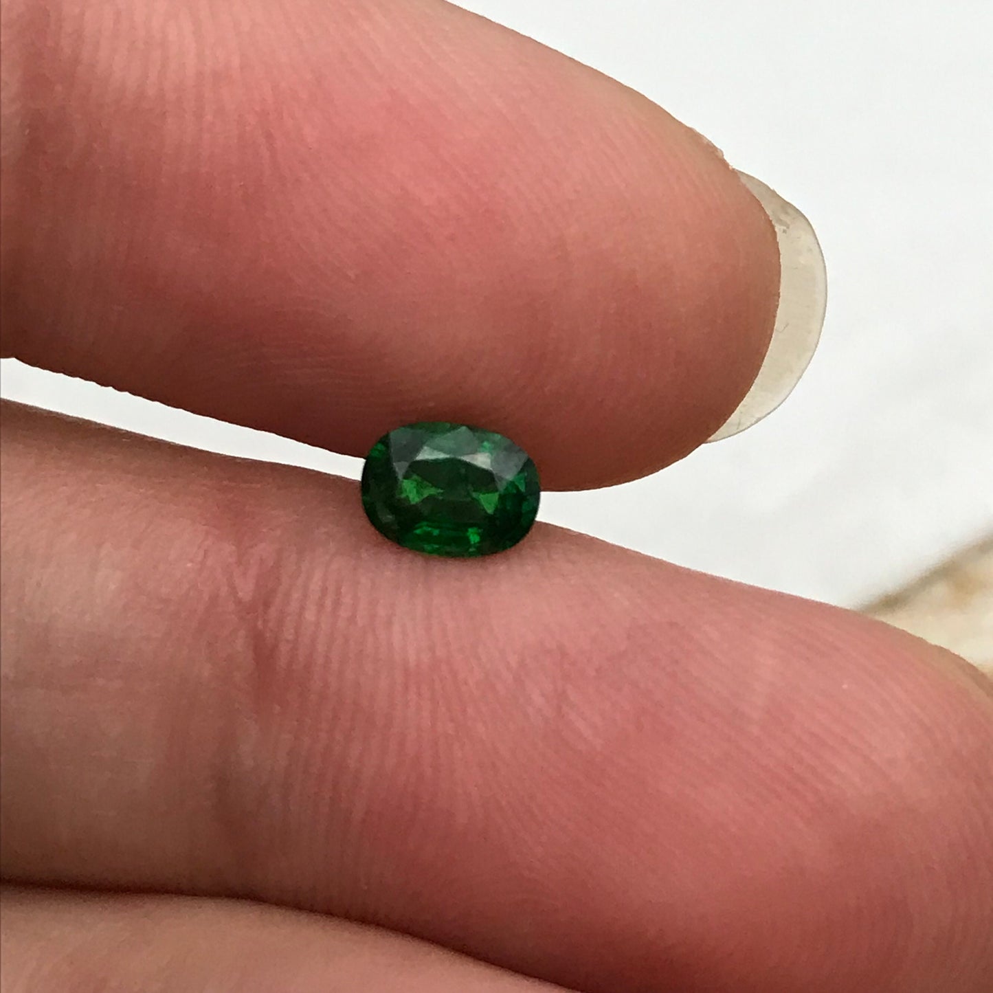0.48 carat Natural Green Tsavorite Garnet 5.6x4.18mm Oval Cut, Faceted Loose Gemstone