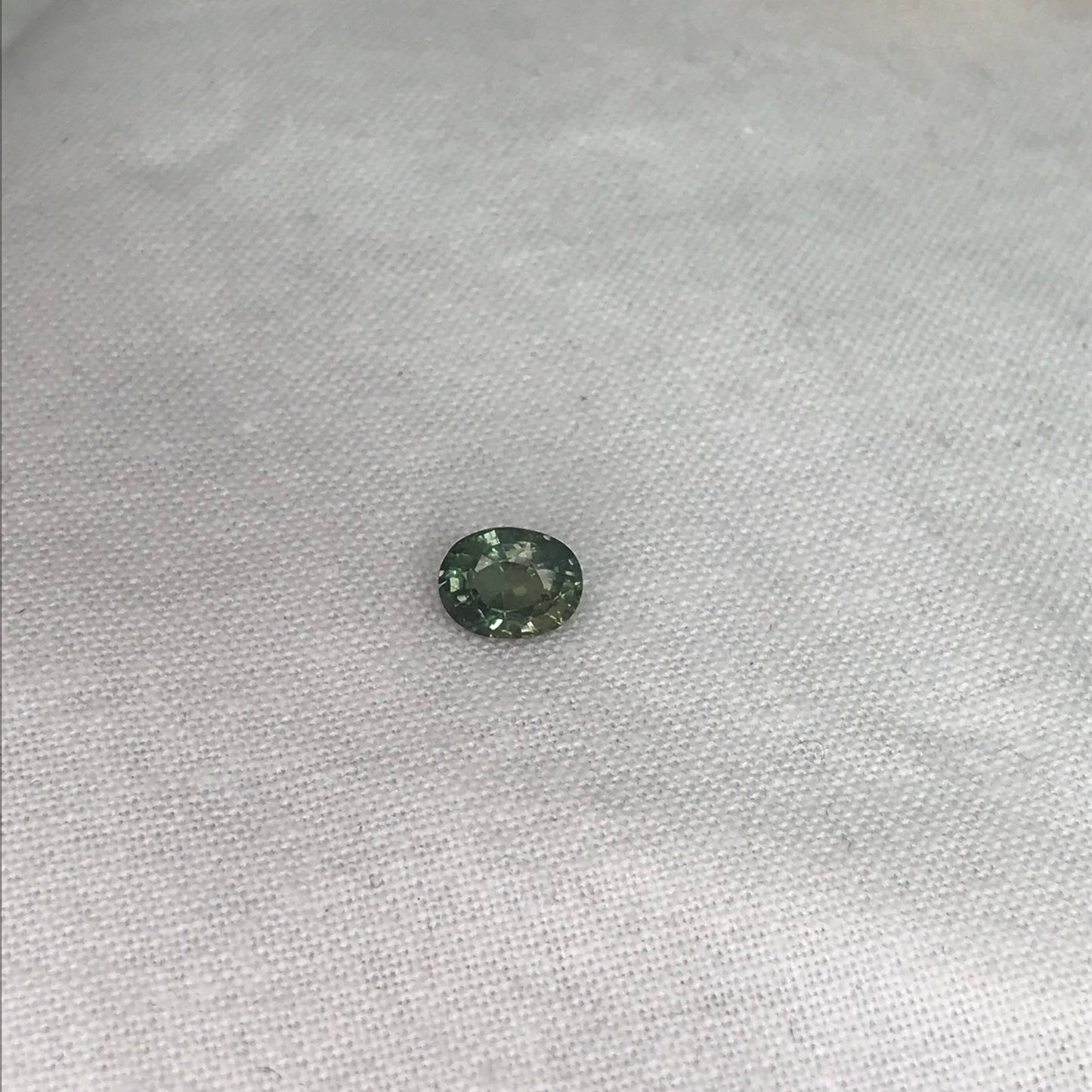 1.13 Carat Green Sapphire 6.47x5.2mm Oval Cut, Unheated Faceted Loose Natural Sapphire For Jewelry Setting