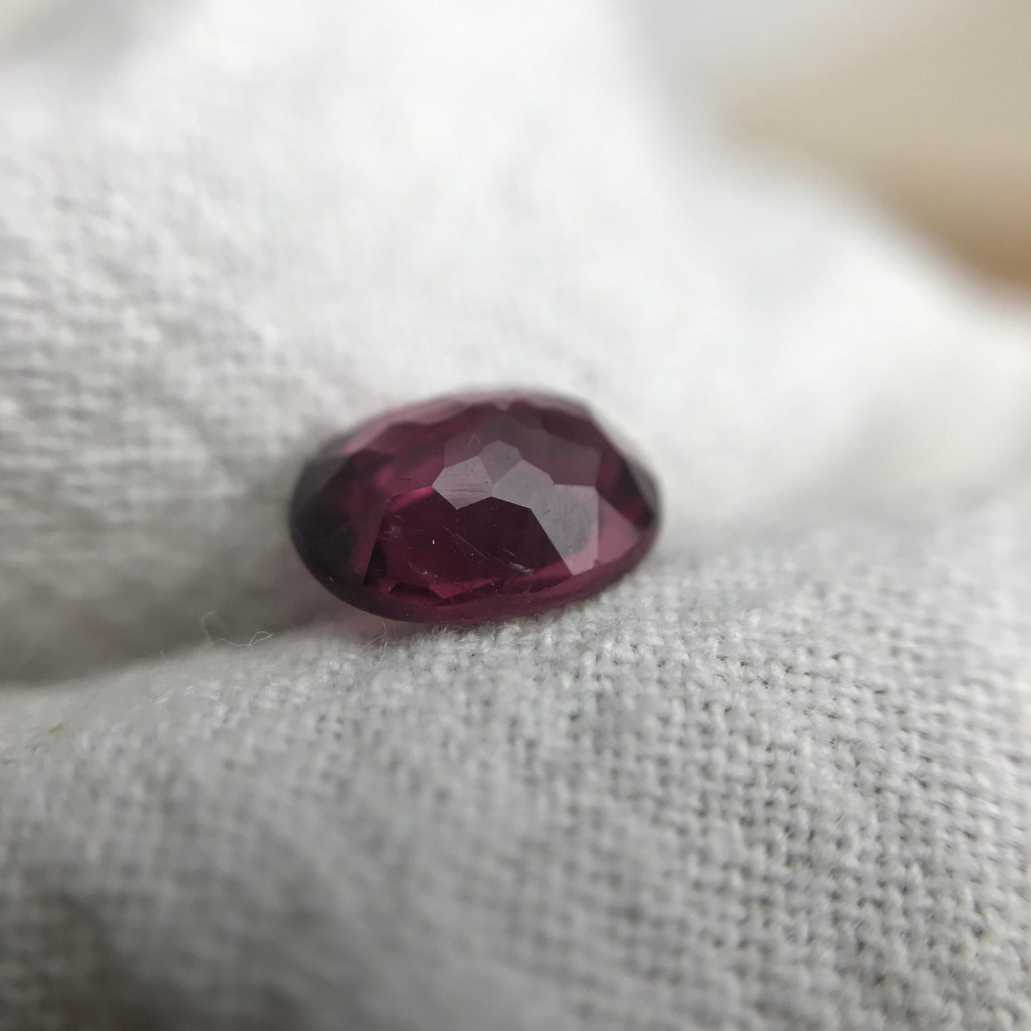 Natural Rhodolite Garnet, 1.33 carat, 7.7x5.8 Rose Red Garnet, Faceted Oval Cut Raspbery Garnet