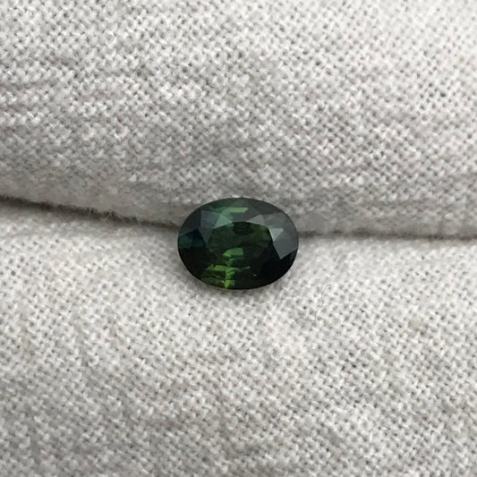 0.67 carat Natural Green Sapphire Oval Approx. 5x4.5mm