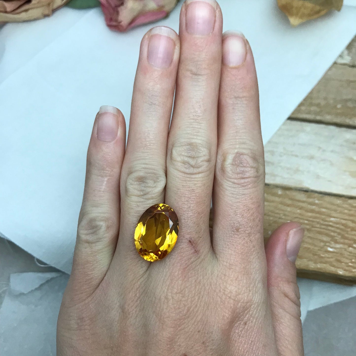 Large Orange Yellow Lab Sapphire 18.65 Carat, 18.7x13.9mm Oval Cut, 19x14mm Faceted Loose Gemstone