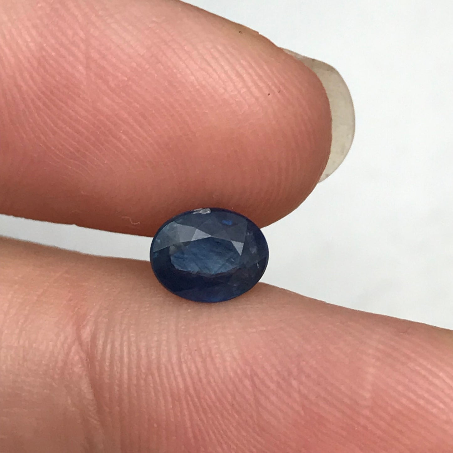1 Ct Natural Blue Sapphire 6.6x5.3mm Oval Loose Faceted Velvety Blue Sapphire with Flaws
