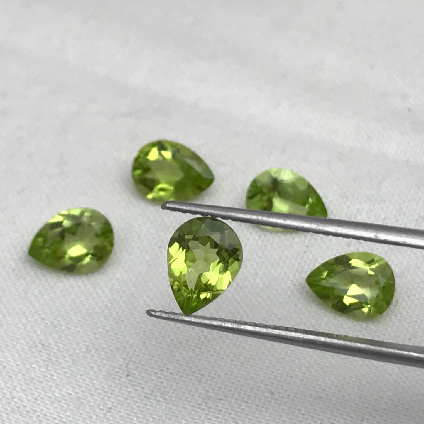 One- 8x6mm Green Peridot Pear Cut, Approx. 1 carat Loose Natural Gem, August Birthstone, Faceted Natural Peridot, Chrysolite, Olivine