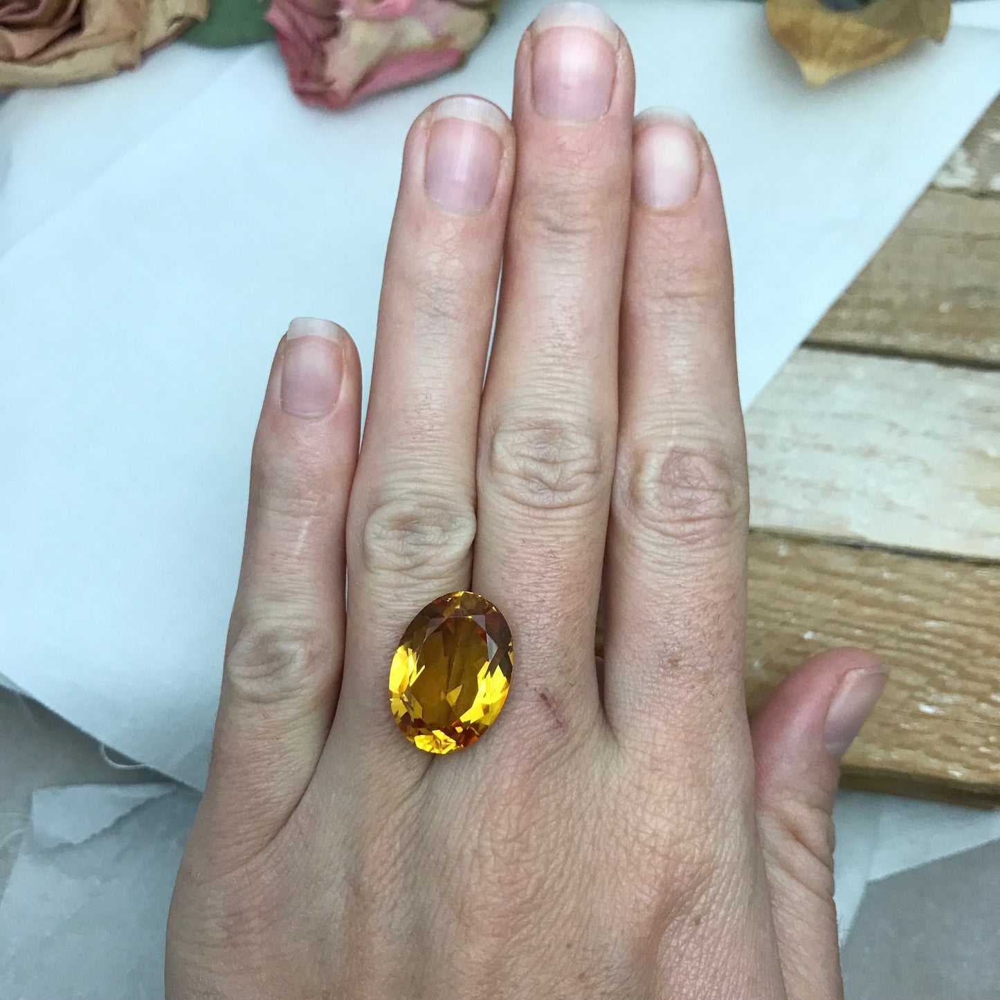 Large Orange Yellow Lab Sapphire 18.65 Carat, 18.7x13.9mm Oval Cut, 19x14mm Faceted Loose Gemstone
