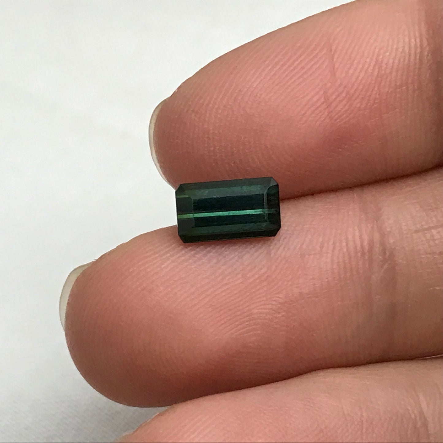 1.38 carat Natural Green Tourmaline 8.5x5mm Octagon Bluish Green
