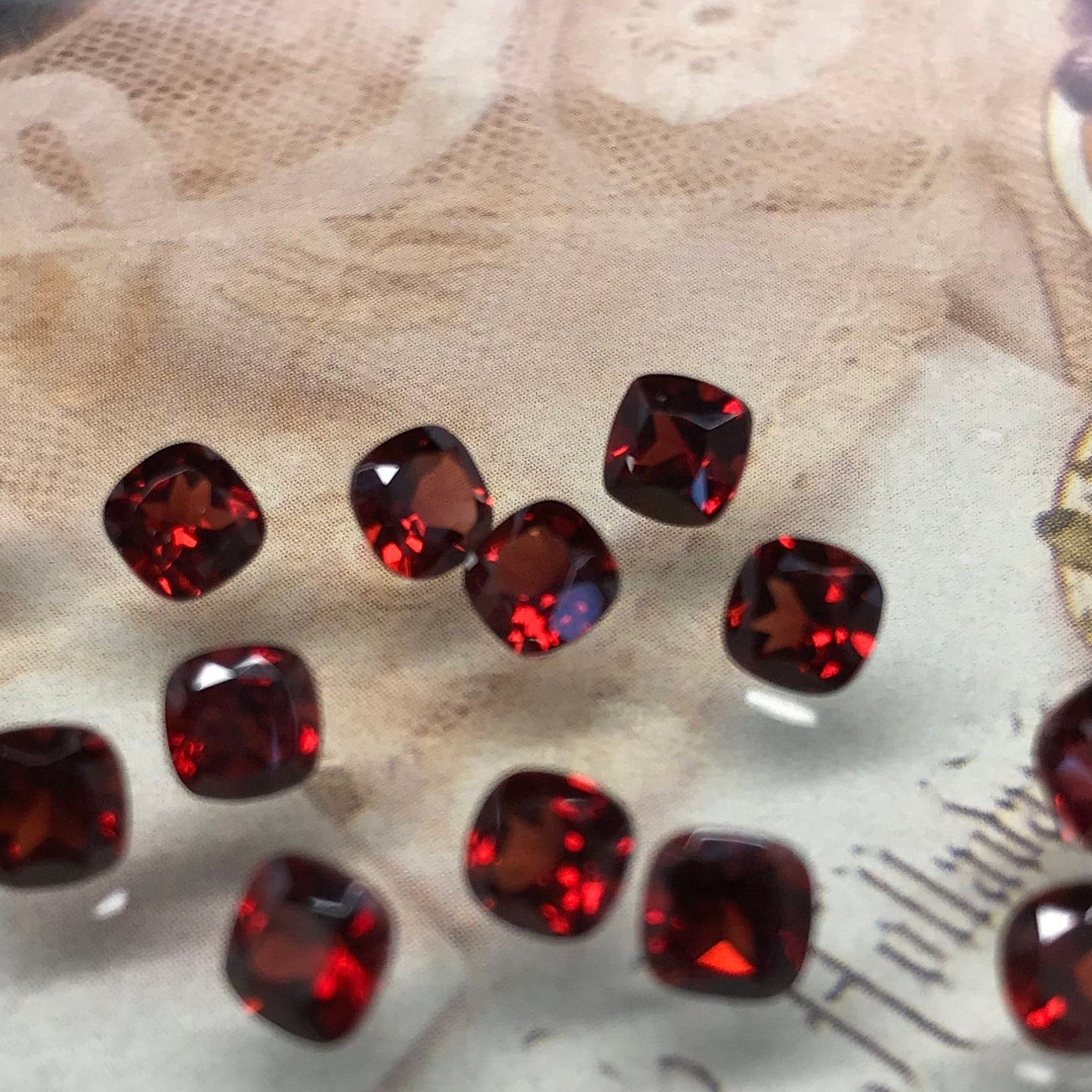One Garnet 5mm Cushion Cut Faceted Loose Stones Unmounted Gemstone Red Flowing Gems Approx 0.75ct Garnet