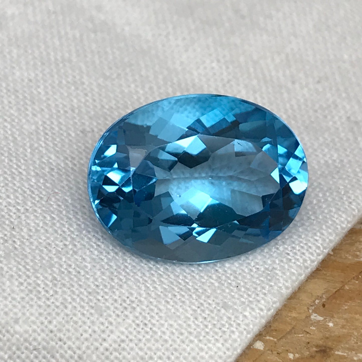 16x12mm Blue Topaz Oval Cut 11.09 Carat, Pre-owned, December Birthstone US Seller