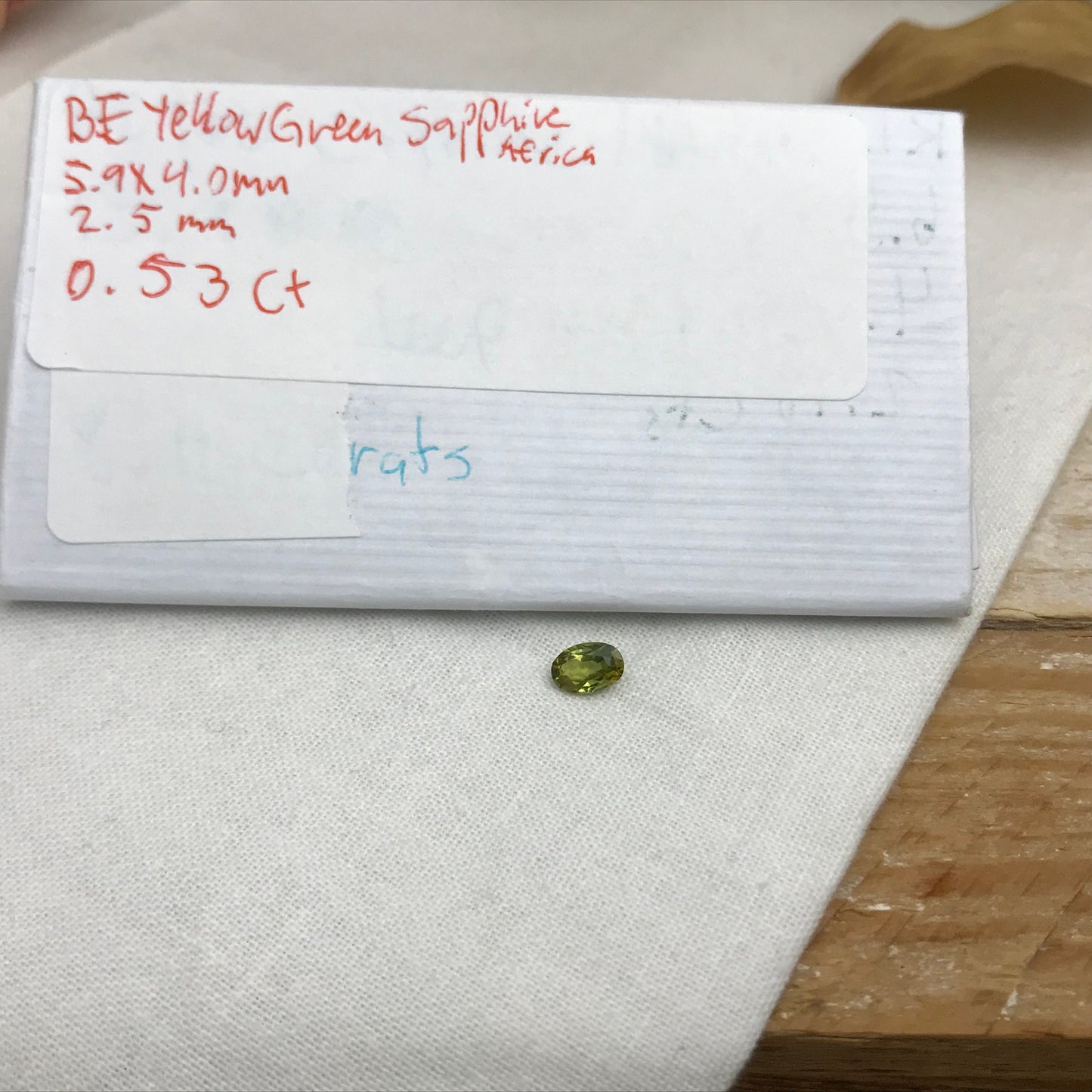 Greenish Yellow Sapphire 6x4mm, Color-Treated Yellow Green 0.53 Ct, Oval cut, BE Treated Natural Sapphire
