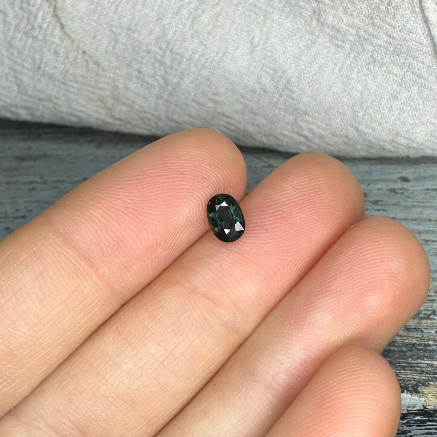 0.68 Green Sapphire 6x4.2mm Oval Cut, Faceted Loose Natural Heated Sapphire - 6x4mm