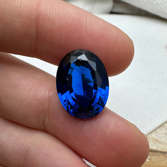 Lab Created Blue Spinel 9.40 Carat Man Made Spinel, 15.6x11.8mm Oval cut, Faceted Loose Synthetic Spinel