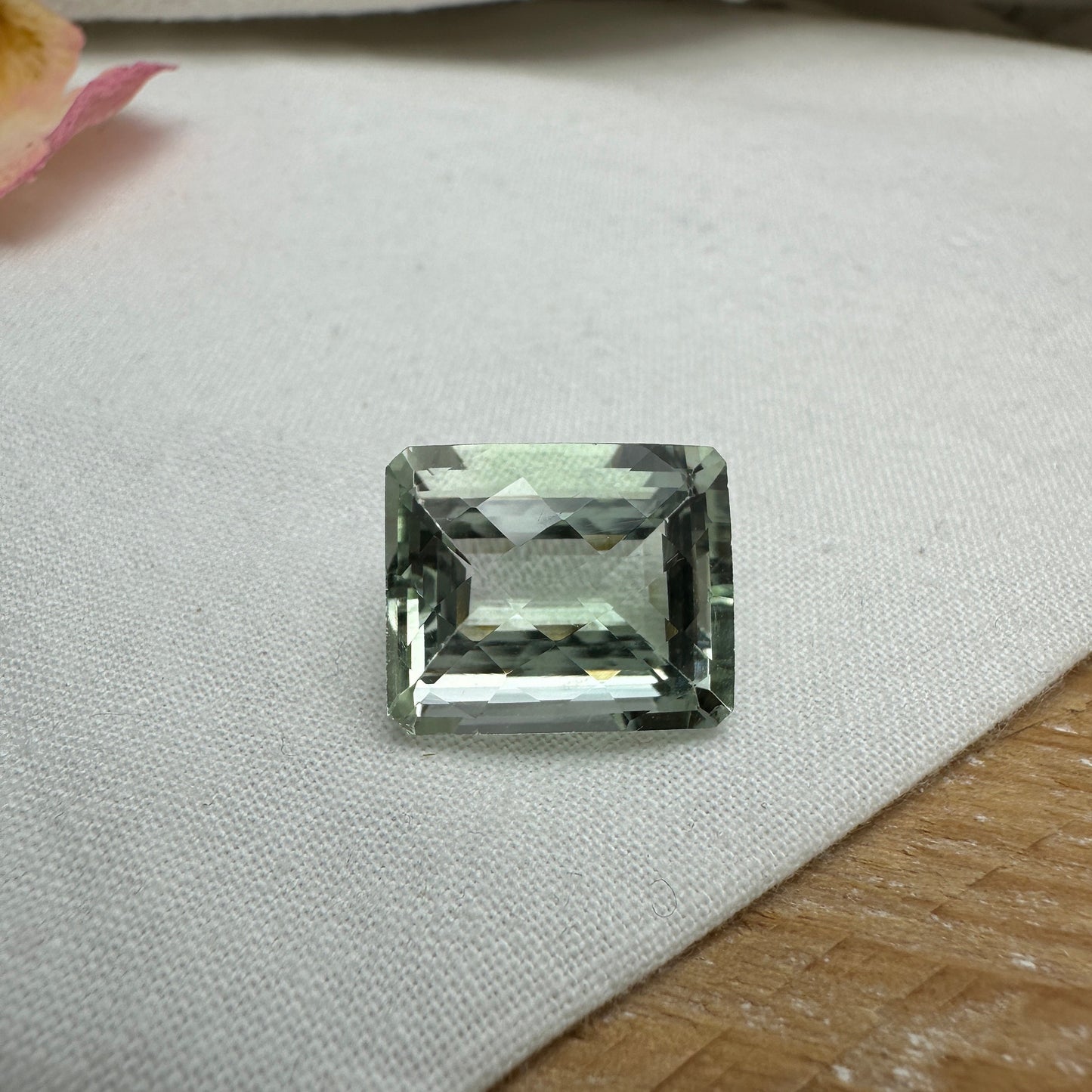 16 carat Prasiolite (Light Green Quarts) 16.4x13.5mm Rectangle Octagon, Imperfect- Chip