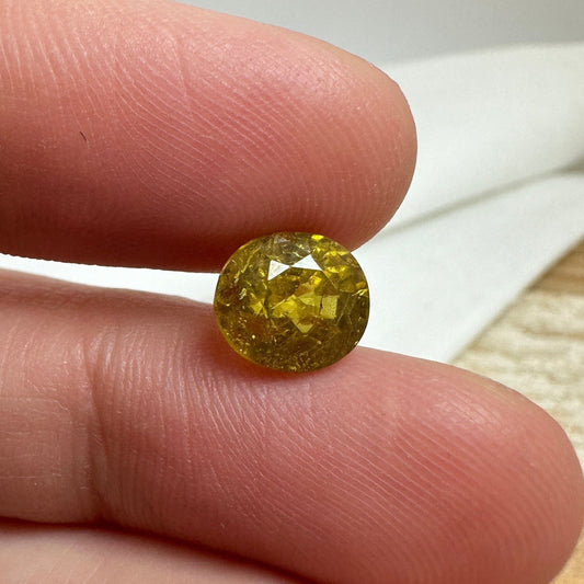 Natural Grossular Andradite Garnet 2.99 carat 8.3x7.3mm Oval Faceted Loose Gem, Yellow Garnet