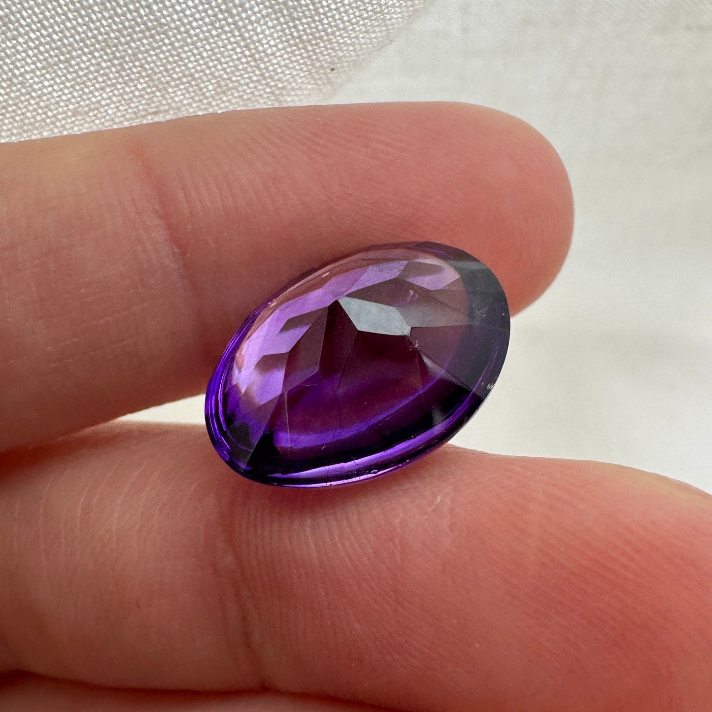 10.31 Carat Natural Amethyst 16.5x13mm Oval, Loose Purple Gem, Recycled Gemstone, Cabochon top Faceted back, February Birthstone