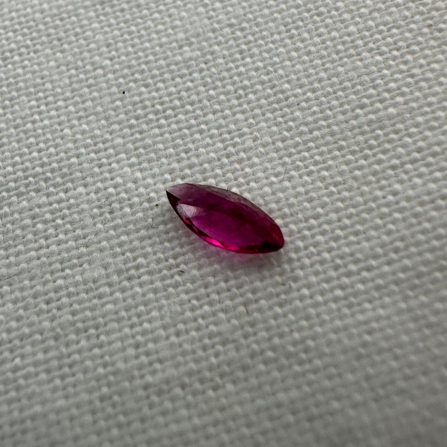 VVS 5.5x2.6mm Red Beryl Marquise Cut 0.12 Carat, Faceted Natural Utah Red Beryl, Bixbite