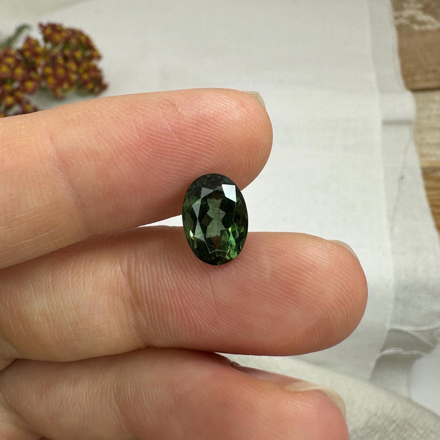 10x7mm Green Apatite 2.67 carat Oval Cut, Faceted Loose Gemstone,