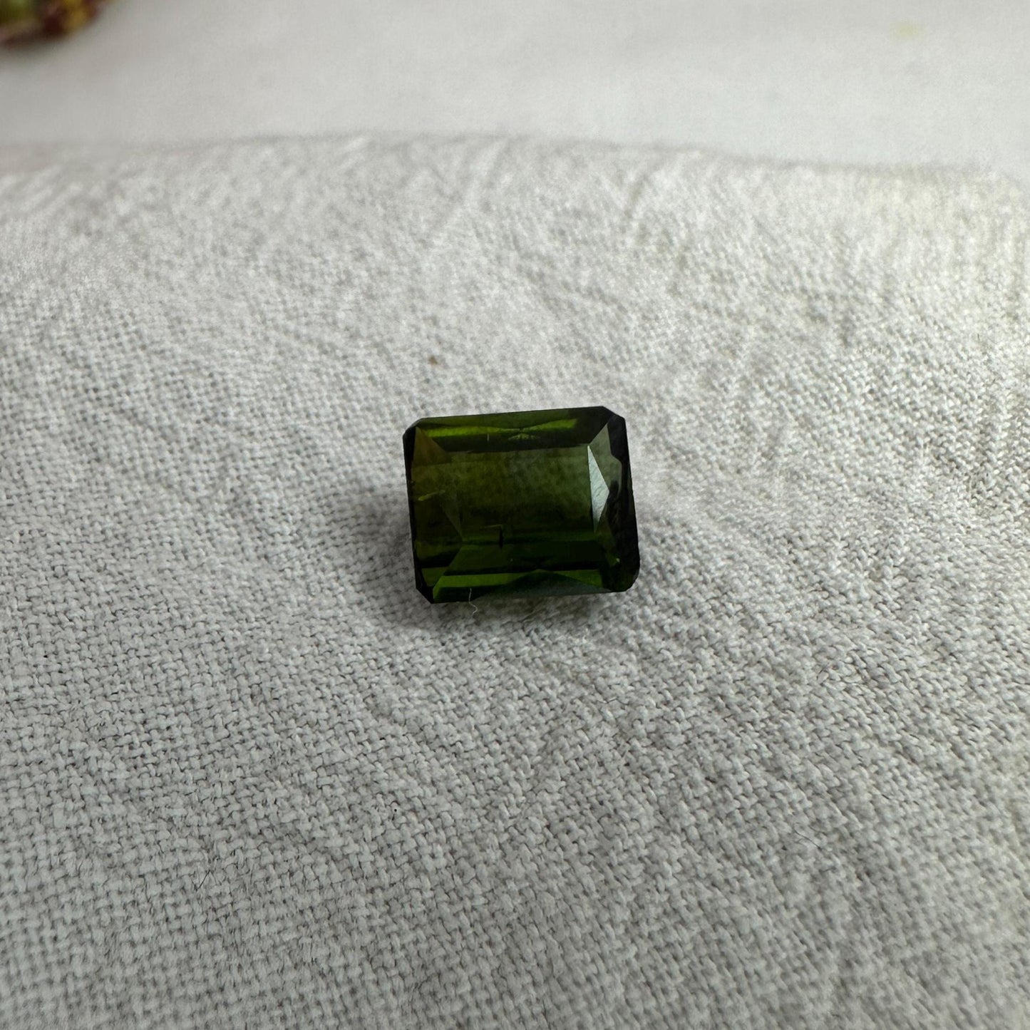 1.91 carat Natural Green Tourmaline, 8.3x7mm Rectangle Octagon Cut Faceted Loose Gemstone
