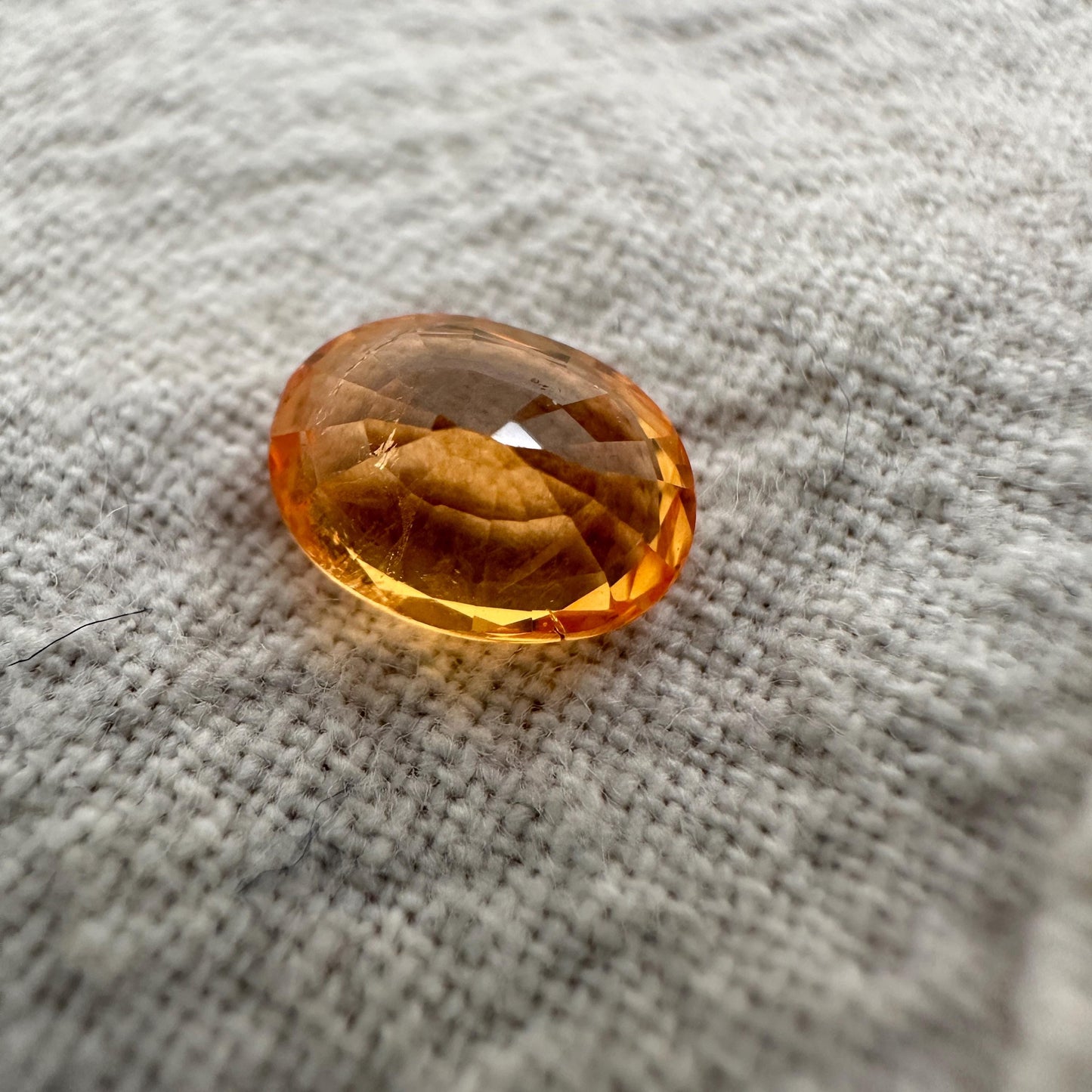 1.15 Carat Spessartite Garnet 6.9x5.1mm Oval Cut, Faceted Loose Orange Garnet