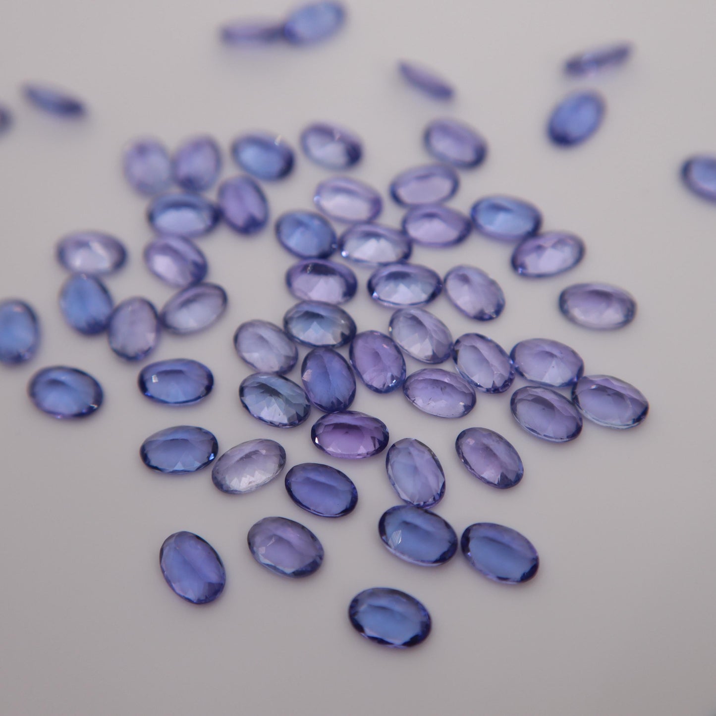 One 6x4mm Tanzanite Oval Cut, Faceted Loose Violet Gemstone, Natural Tanzanite, Zoisite