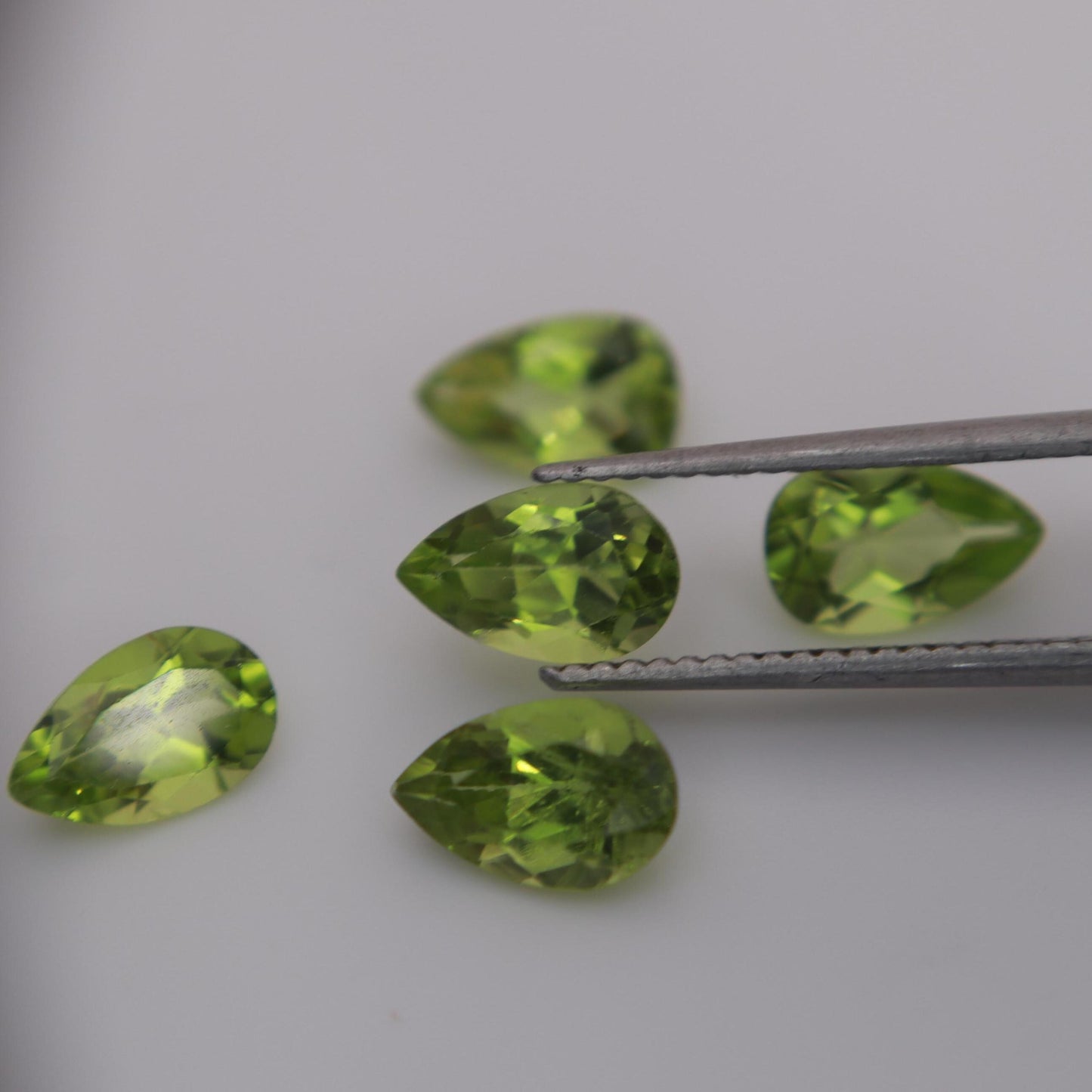 One 8x5mm Peridot Pear Cut, Faceted Loose Green Peridot, 1 Carat