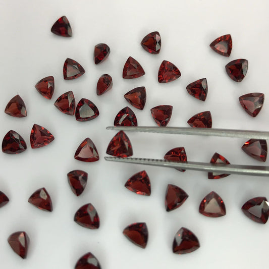 One 5mm Red Garnet Trillion Cut, Faceted Loose Gemstone for Jewelry Setting