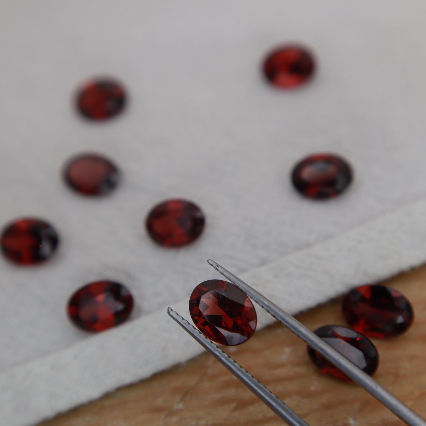 One Red Garnet 8x6mm Oval Cut, Faceted Loose Gemstone