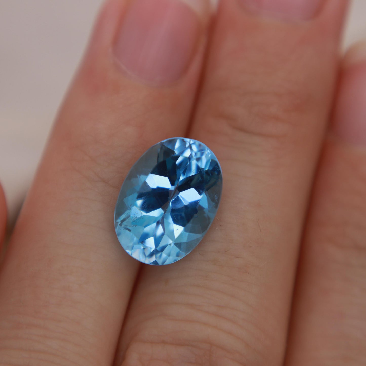14x10mm Blue Topaz 7.94 carat Oval Cut