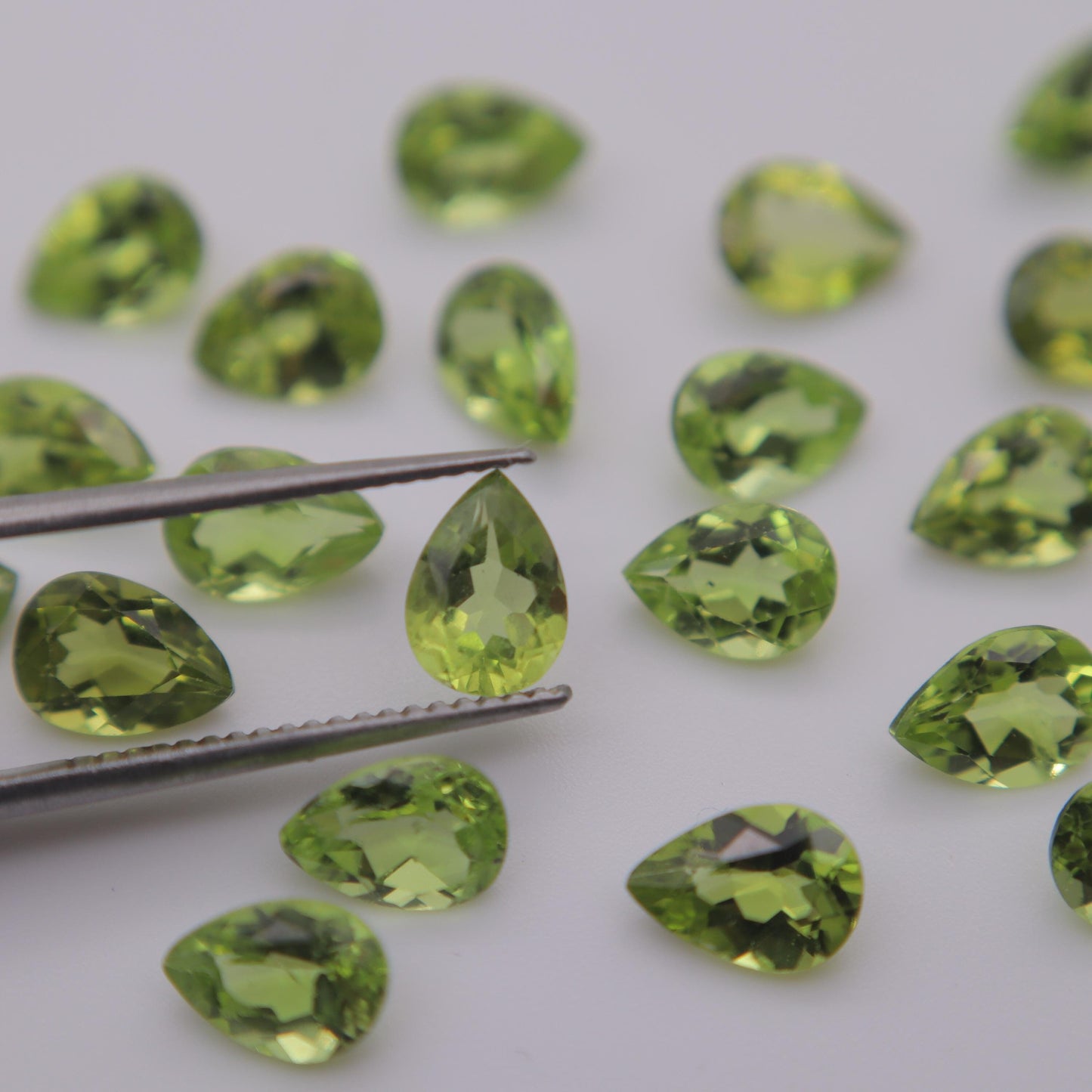 One 7x5mm Peridot Pear Cut, Faceted Loose Green Peridot