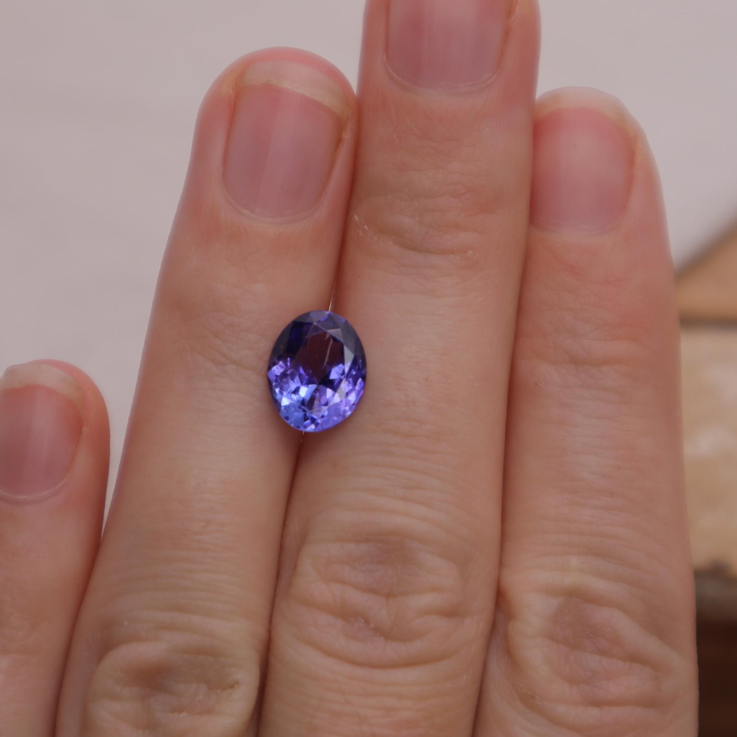 2.64 carat Tanzanite 9.7x8mm Oval Cut, Bluish Violet Faceted Loose Gemstone