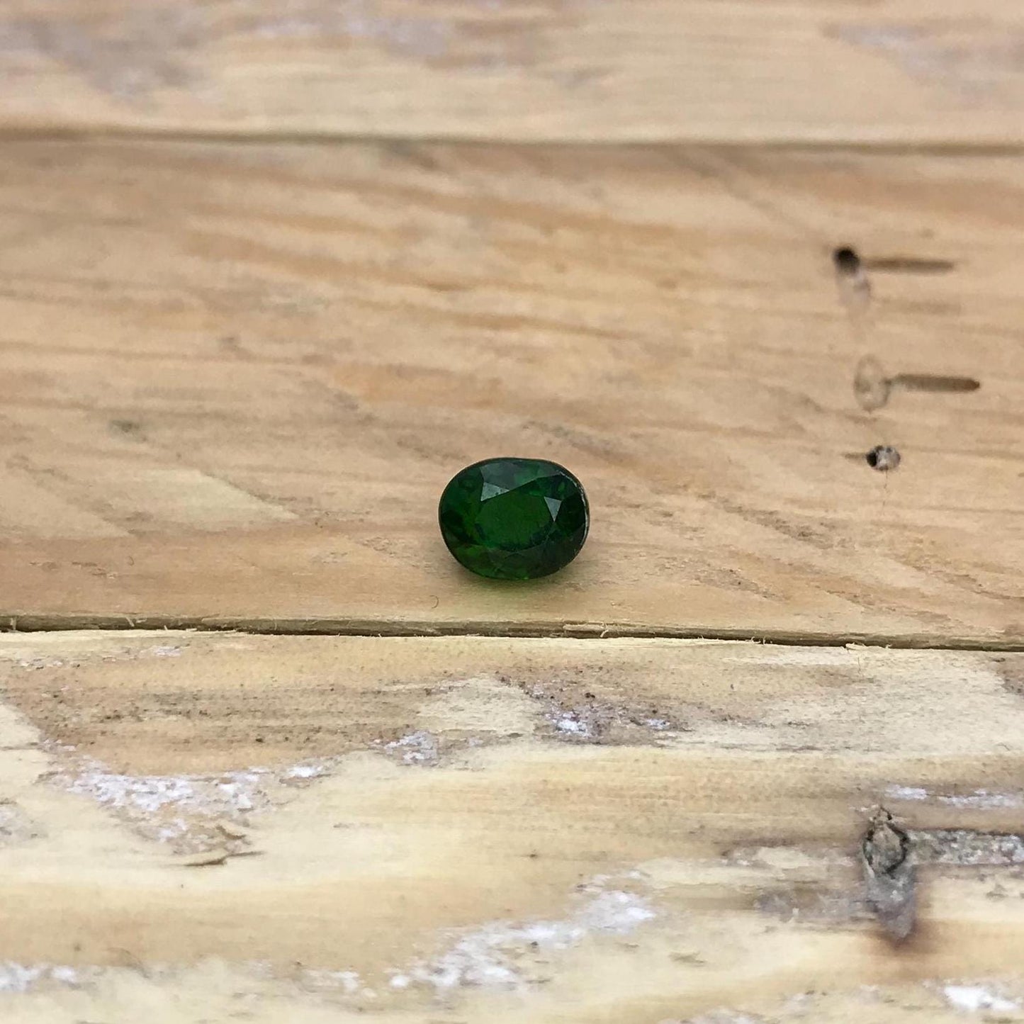 Green Diopside 1.08 carat, Oval Cut 6x5mm loose Gemstone Faceted Natural  Gem