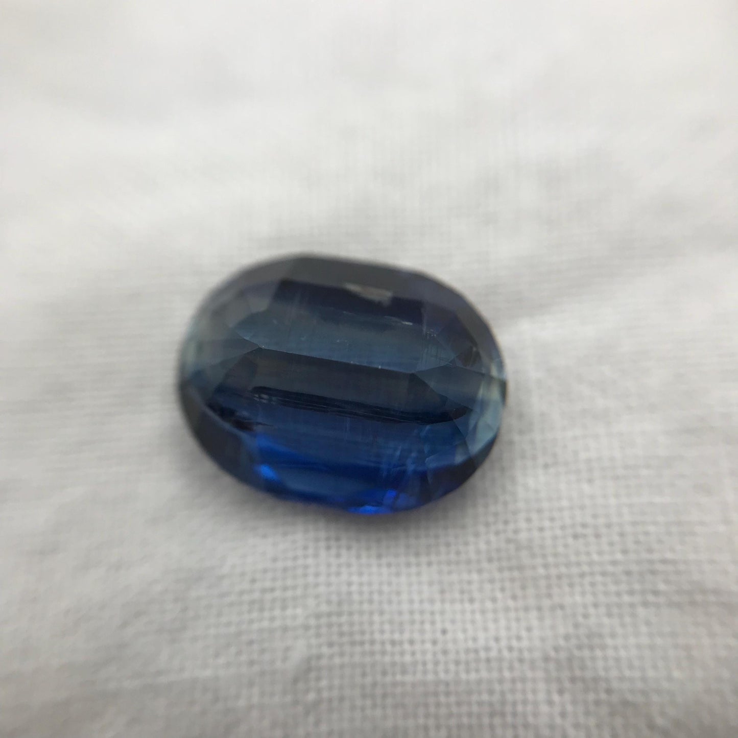 11.5x9mm Blue Kyanite 4.58 Carat Oval Cut, Faceted Loose, 11.4x8.9