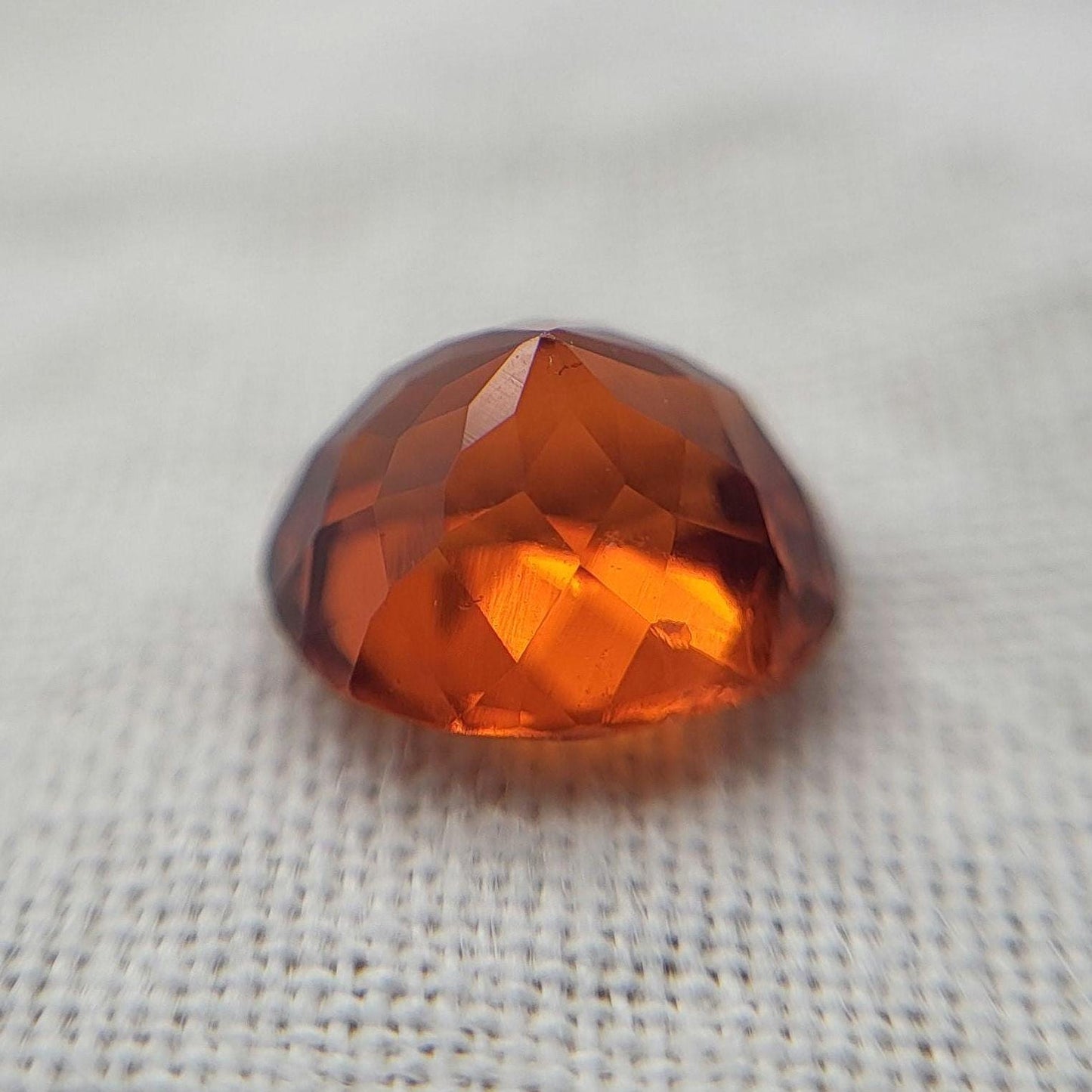 1.53 ct Natural Reddish Orange Spessartite Garnet 7x6mm Oval Faceted Gemstone Loose Gem Red-Orange Garnet