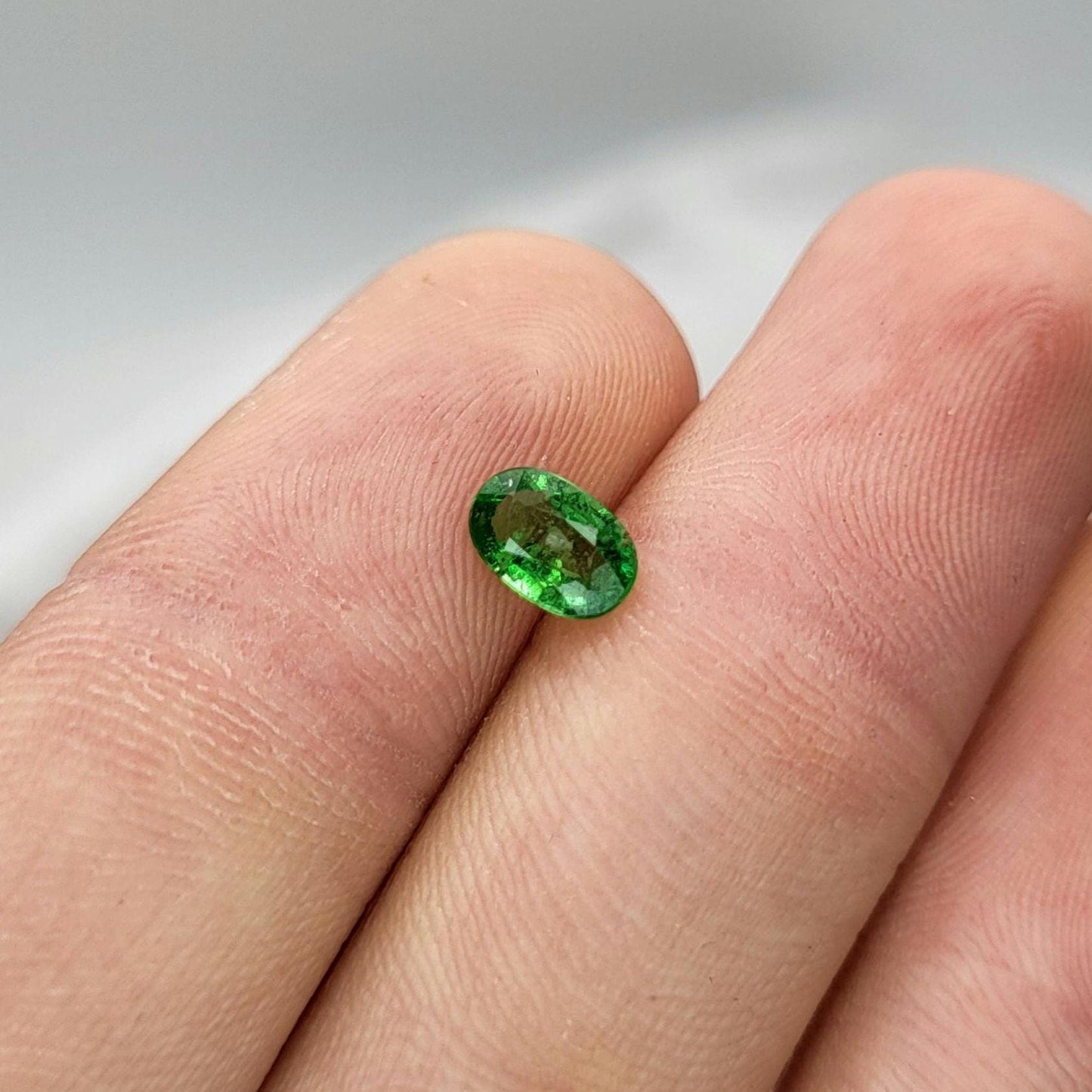 0.55 ct Natural Green Tsavorite Garnet 6.3x4.2mm Faceted Oval Gemstone Unmounted Gem, Earth Mined Green Garnet