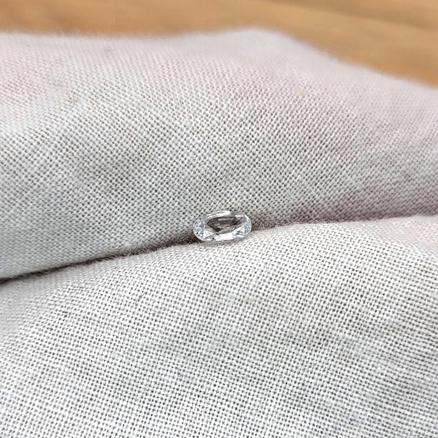 0.24ct Natural Clear Sapphire 4.7x3mm Oval Cut Faceted Loose Heated, Earth Mined Sapphire