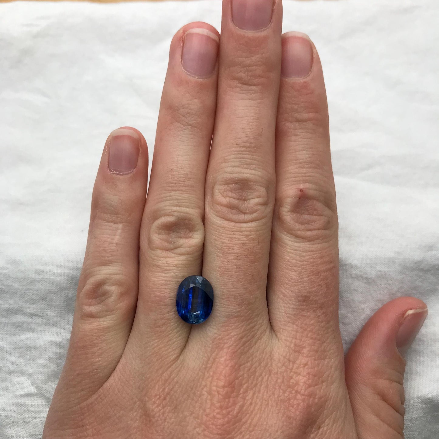 11.5x9mm Blue Kyanite 4.58 Carat Oval Cut, Faceted Loose, 11.4x8.9