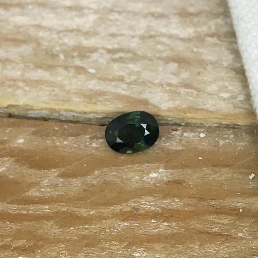 0.78 Ct Natural Greenish Blue Sapphire 6.5x4.8mm Oval Cut Heated