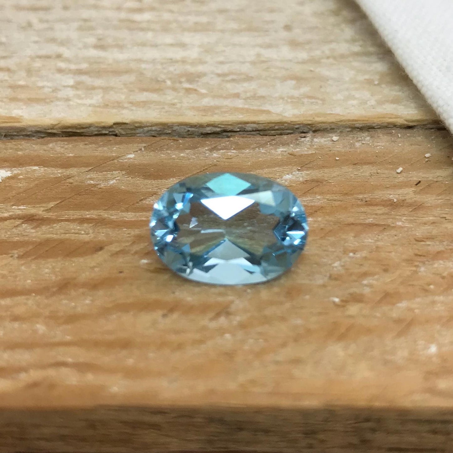 14x10mm Light Blue Topaz, 6.88 Ct Oval cut Faceted Discount Gemstone, Reclaimed/Recycled Imperfect Gem,