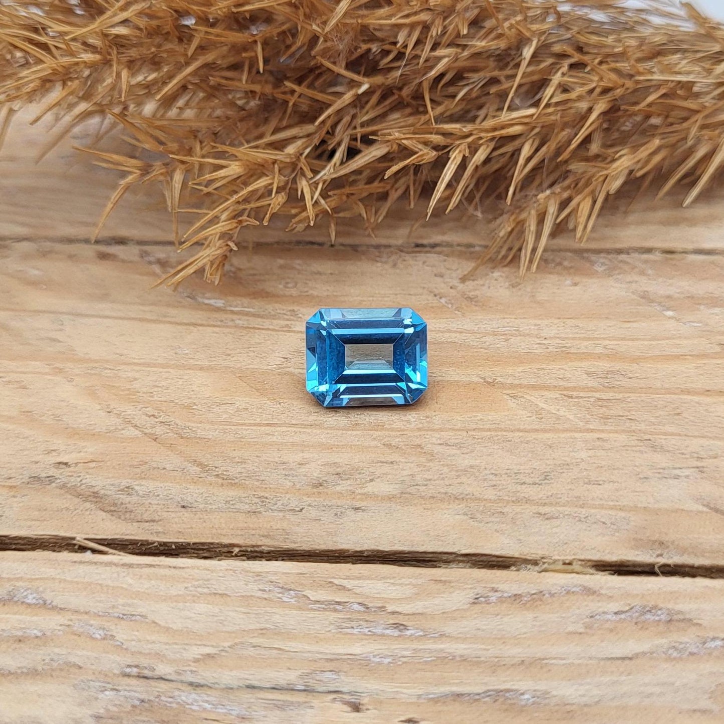 10x8mm Blue Topaz, 3.87 ct Emerald Cut Faceted Gemstone