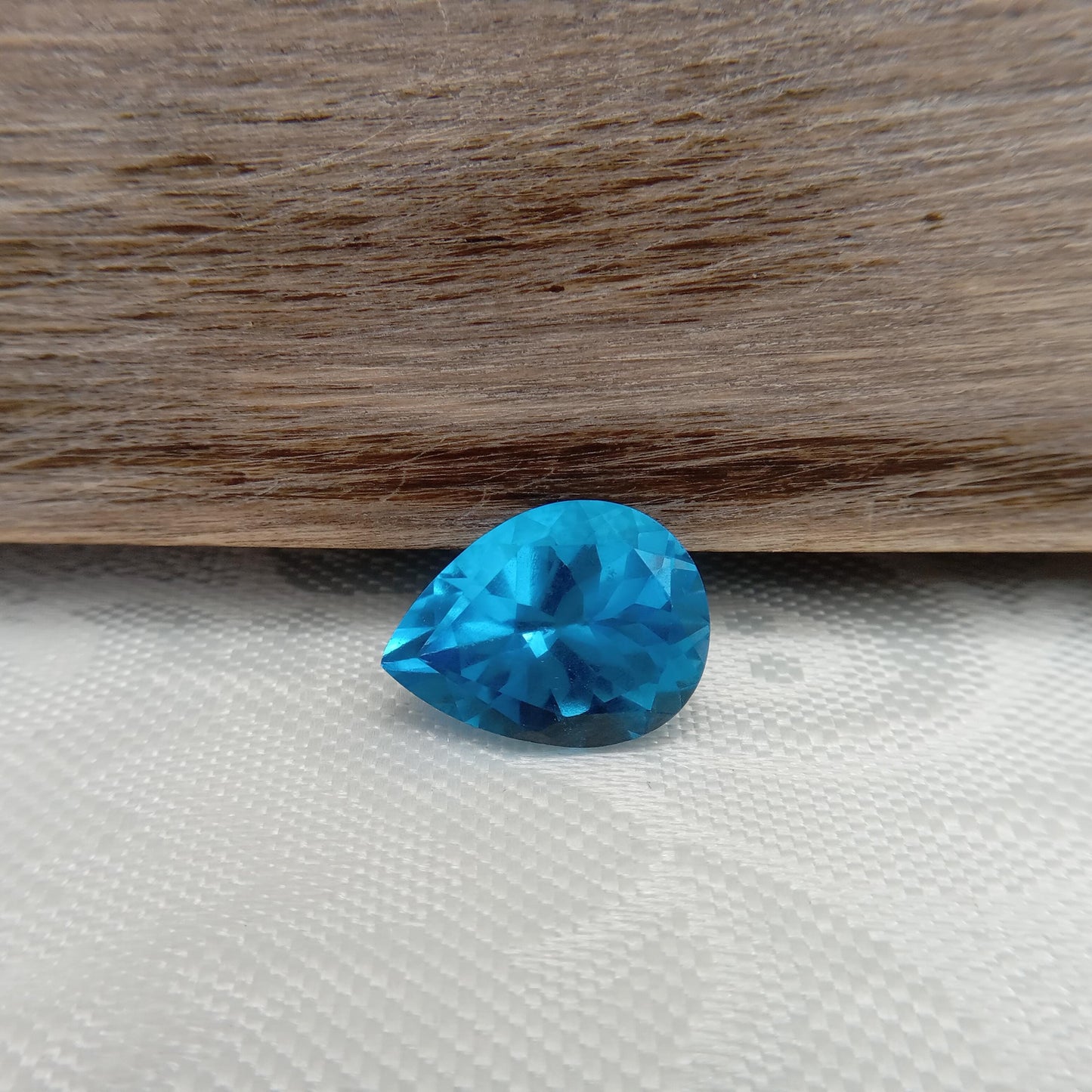16x12mm 15.9x11.8mm Blue Topaz Pear Cut, 10.37 carat Loose Faceted Gem, Natural Topaz, US Seller 16x12