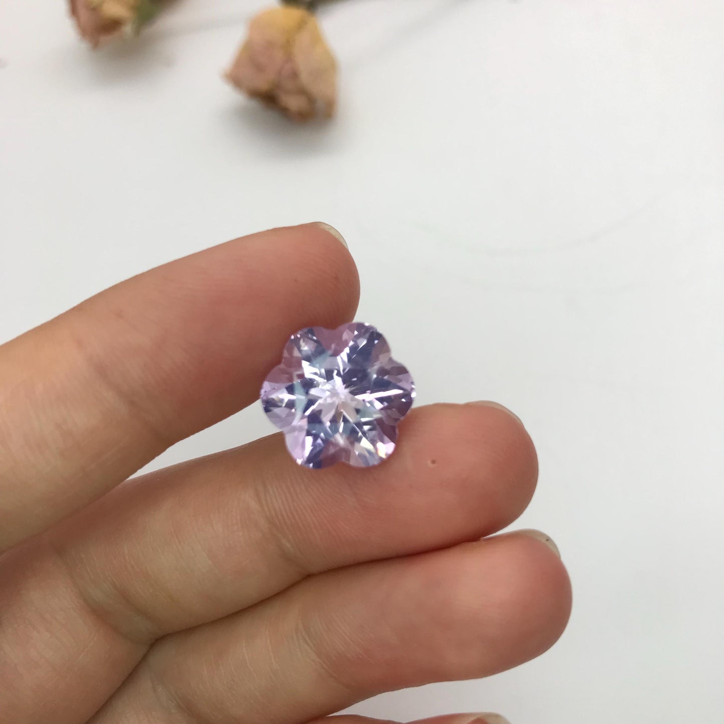 13 mm Flower Cut Lavender Amethyst 8 Carat Fancy Cut, Loose Faceted Gem, Unmounted Gemstone
