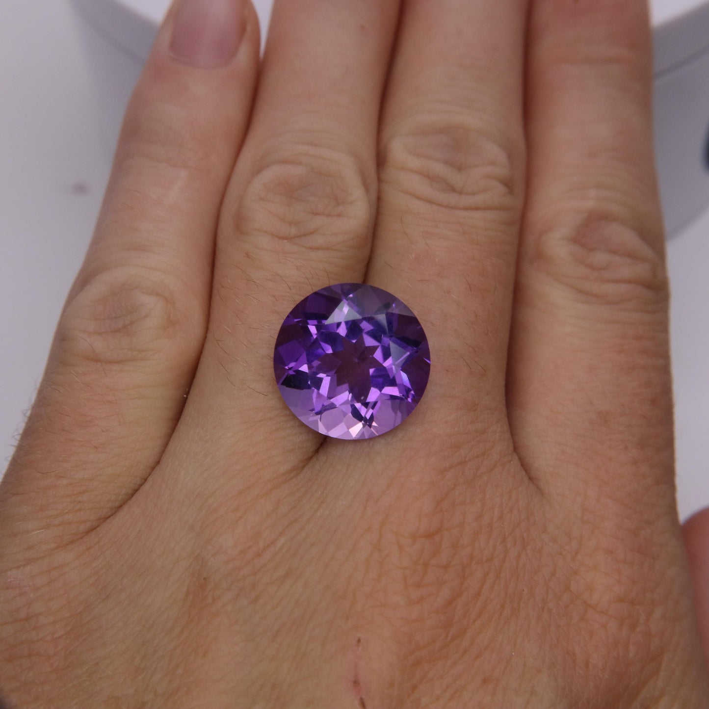 15mm Purple Amethyst 11.17 Carat Round Cut, Faceted Loose Gemstone