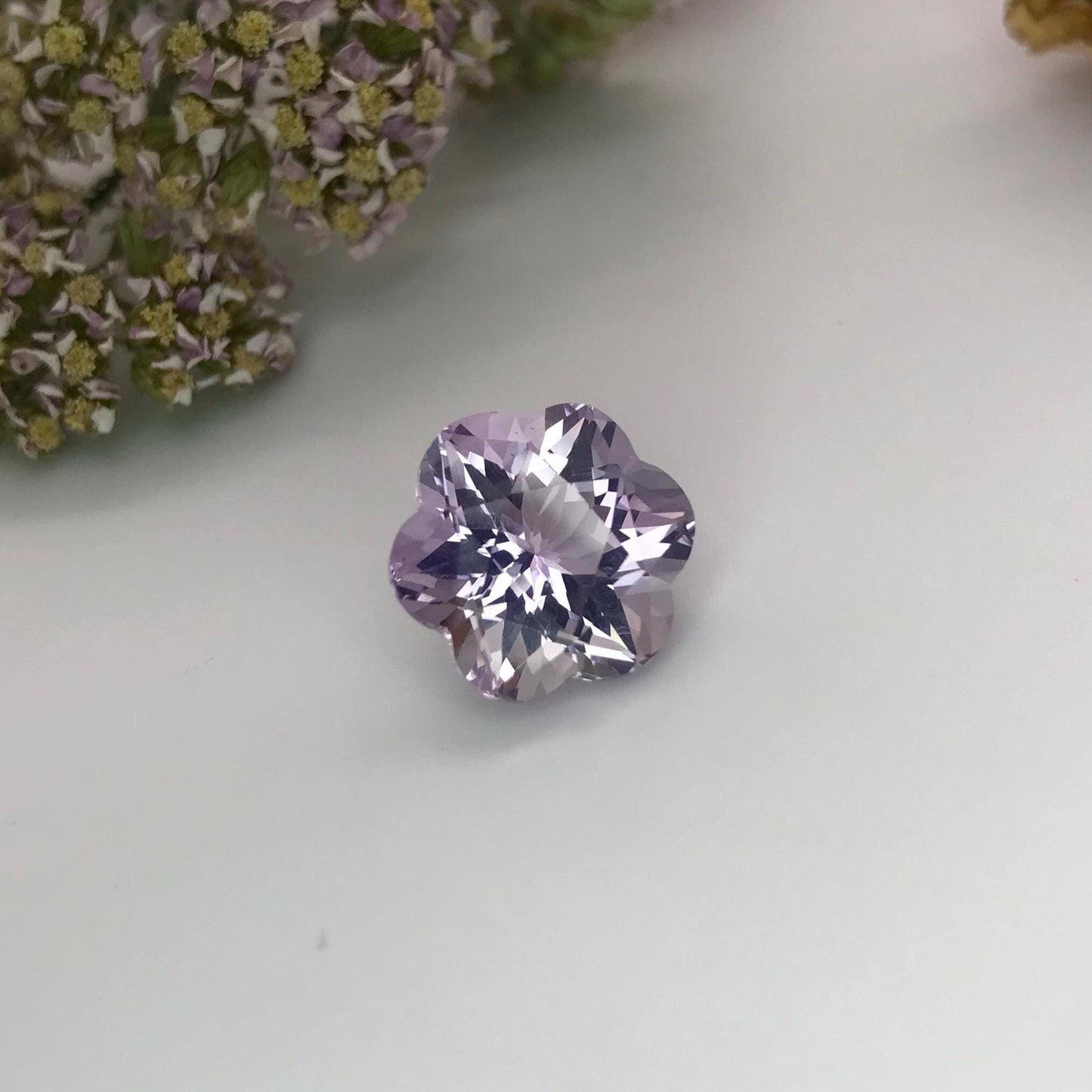 13 mm Flower Cut Lavender Amethyst 8 Carat Fancy Cut, Loose Faceted Gem, Unmounted Gemstone