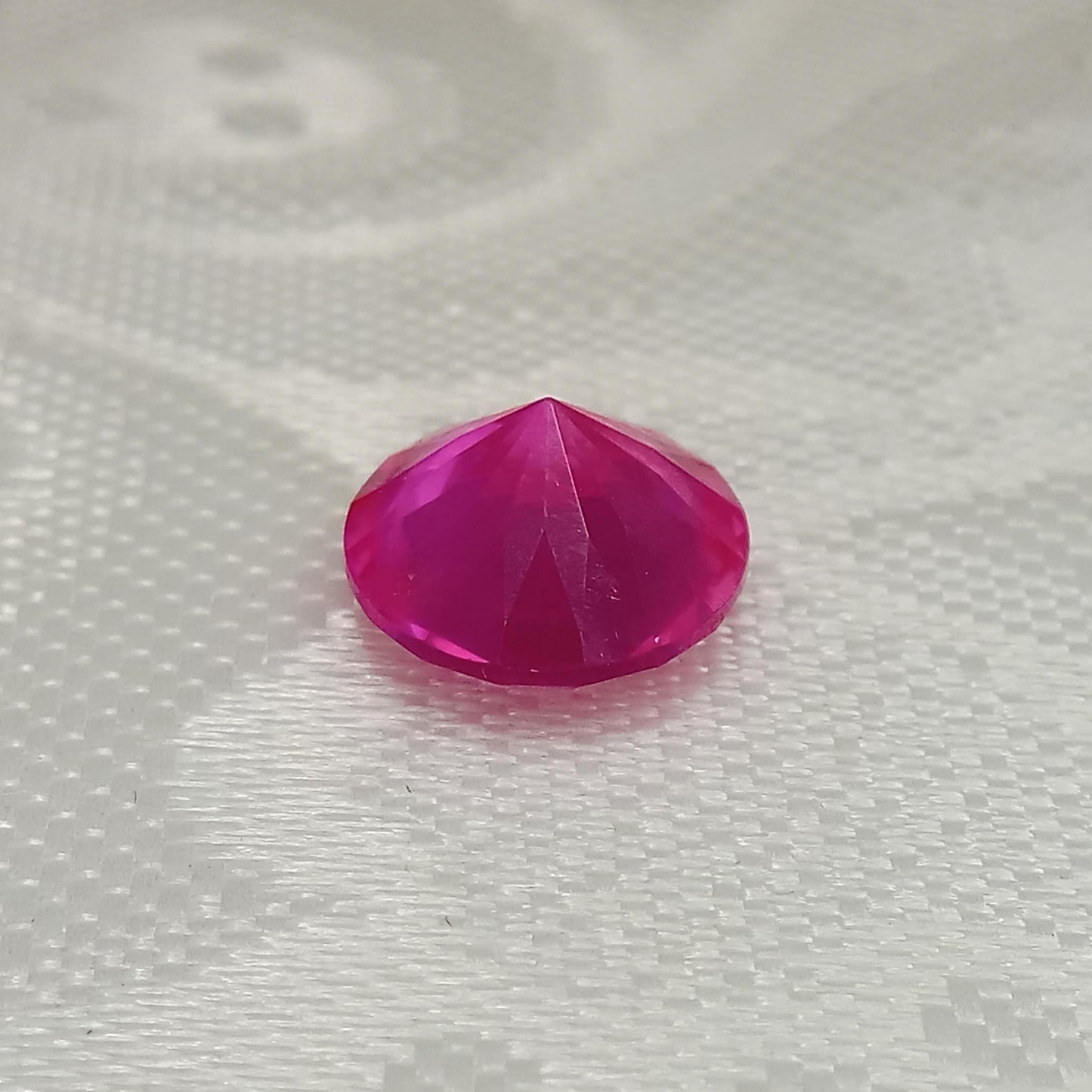 10 mm Hot Pink Lab Sapphire 4.63 Carat, Round Cut, Loose Faceted Lab Created Gemstone 10mm
