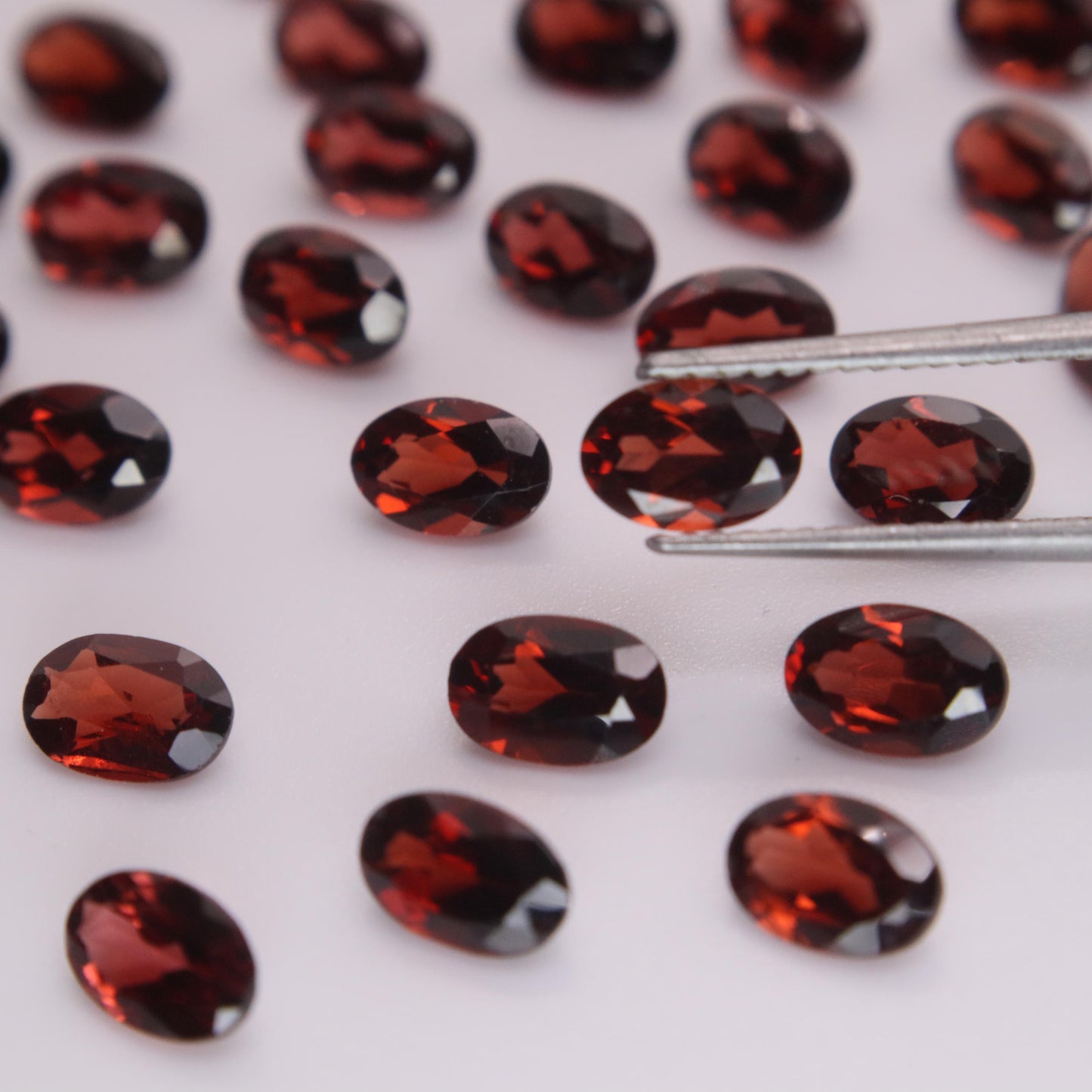One 6x4mm Red Garnet Oval Cut, Faceted Loose Gemstone